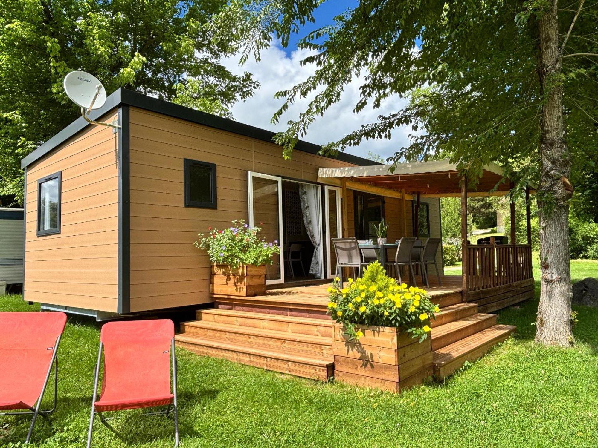 Camping 3 Etoiles - Piscine Chauffee - Vue Montagne Saint-Girons  Exterior photo