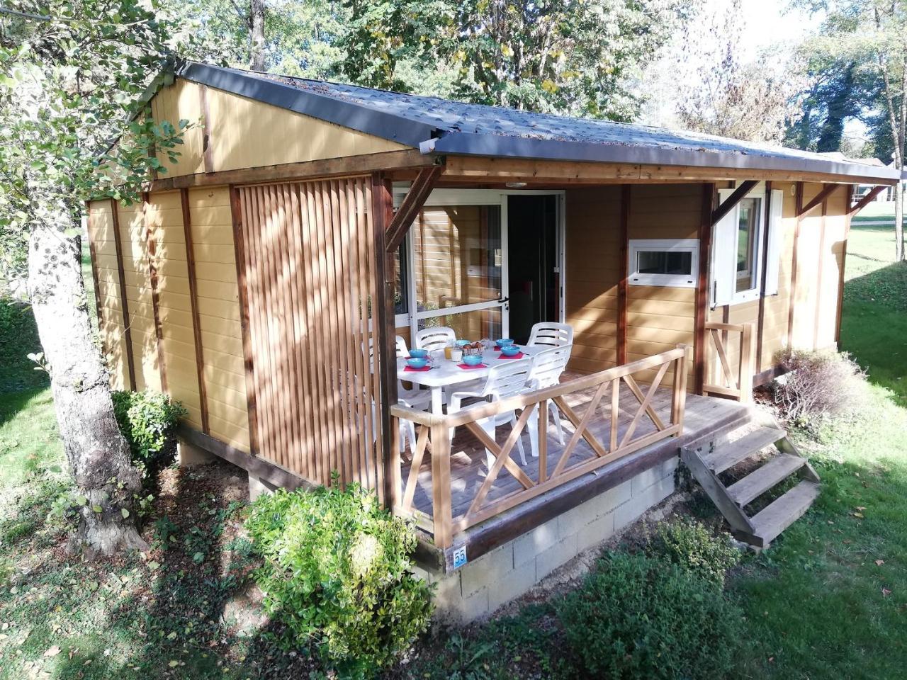 Camping 3 Etoiles - Piscine Chauffee - Vue Montagne Saint-Girons  Exterior photo